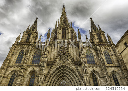 Scenic facade of the Barcelona Cathedral, Catalonia, Spain Scenic facade of the Barcelona Cathedral, Catalonia, Spain 124510234