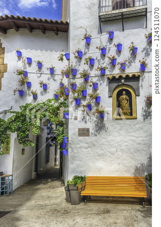 Scenic alley inside Poble Espanyol, Barcelona, Catalonia, Spain 124511070
