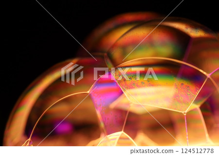 Green glossy liquid sphere on black background, Orange and purple fluid forms, liquid abstraction, colour surfaces, deep dark backgrounds, geometric shapes, beautiful physical phenomenon 124512778