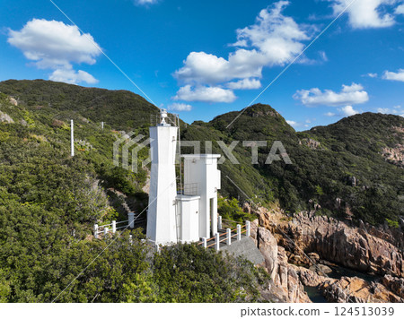 Shirabae Lighthouse, Tosashimizu City, Kochi Prefecture 124513039