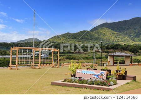Tokunoshima Roadside Station (Kagoshima Prefecture) Tokunoshima Roadside Station (Kagoshima Prefecture) 124514566