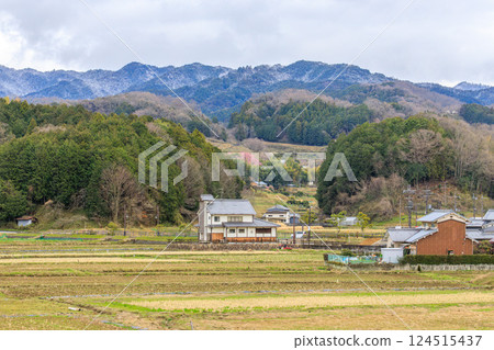 From Asuka Station to the ruins of Asuka Palace From the Oni no Yukigakure area to the Kawazu Sakura Hill in Asuka Village March 19, 2025 124515437