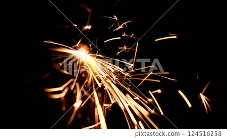 Metall cutting sparks with gas welding 124516258