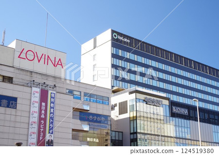 Aomori Station: Aomori Station Building Lavina and the wall sign of Aomori Station East Exit Building 124519380