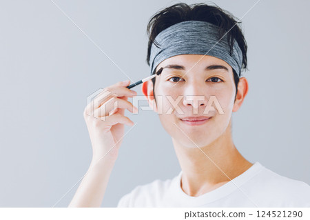 Men's beauty images 124521290