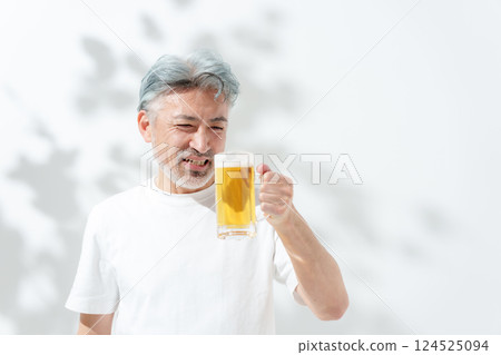 男士啤酒 124525094