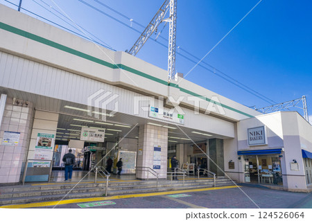 Ayase Station Tokyo 124526064