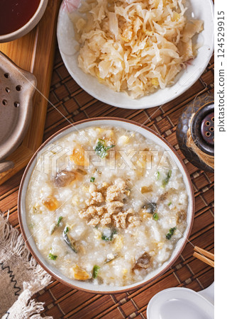 Minced pork congee with preserved egg Minced pork congee with preserved egg 124529915
