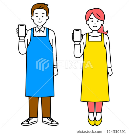 穿著圍裙的男人和女人展示智慧型手機螢幕（全身） 124530891