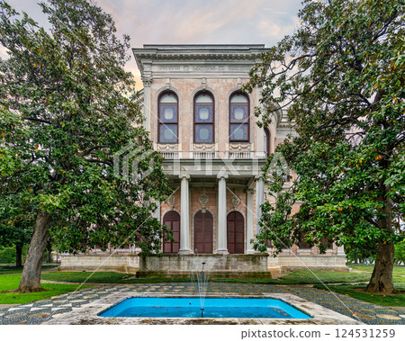 Historic Ottoman 19th century Mecidiye Pavilion, located in Beykoz, Istanbul, Turkey, with a large fountain in front Historic Ottoman 19th century Mecidiye Pavilion, located in Beykoz, Istanbul, Turkey, with a large fountain in front 124531259