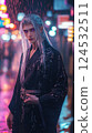 一位白髮男子走過霓虹閃爍的街道 124532511