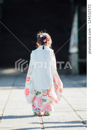 Image of Shichigosan 124532572