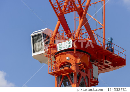爬升重機控制室的特寫。建築工地圖片 124532781