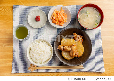 Japanese set menu Japanese set menu 124533258