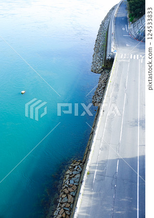 從廣島縣尾道市高根橋眺望生口島 從廣島縣尾道市高根橋眺望生口島 124533833