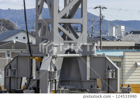 爬升起重機平台的特寫。建築工地圖片 爬升起重機平台的特寫。建築工地圖片 124533990