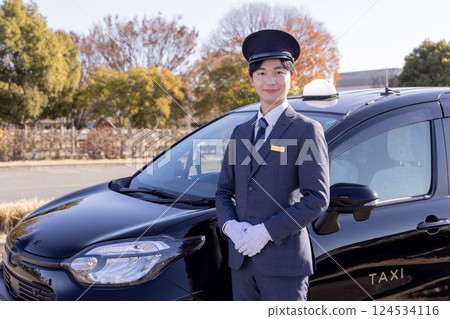 Taxi driver 124534116