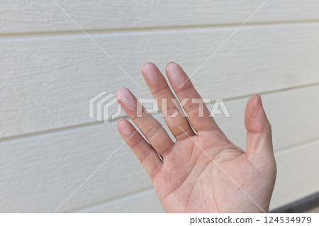 鍍錫建築外牆油漆表麵粉化現象調查 124534979