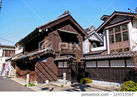 Fujishiro Family [Soka City, Saitama Prefecture] 124535507