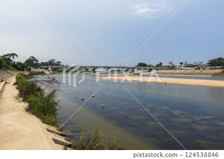 Mukogawa riverbank on a sunny day 124538846