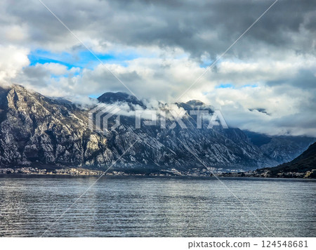 Perast: A seaside pearl of history and summer charm 124548681