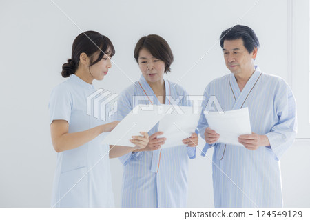 Nurse, counseling, medical checkup Nurse, counseling, medical checkup 124549129