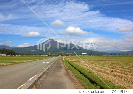 Mt. Bandai, Aizu-Mt. Bandai, Inawashiro, Toyota Road, rice fields, Inawashiro-Shiokawa Line, Bandai Town, Hoshino Resorts Nekoma 124549184
