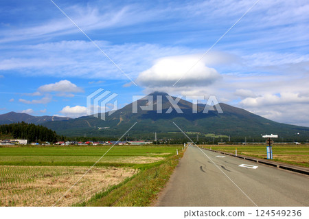 Mt. Bandai, Aizu-Mt. Bandai, Inawashiro, Toyota Road, rice fields, Inawashiro-Shiokawa Line, Bandai Town, Hoshino Resorts Nekoma 124549236