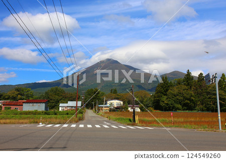 Mt. Bandai, Aizu-Mt. Bandai, Inawashiro, Toyota Road, rice fields, Inawashiro-Shiokawa Line, Bandai Town, Hoshino Resorts Nekoma Mt. Bandai, Aizu-Mt. Bandai, Inawashiro, Toyota Road, rice fields, Inawashiro-Shiokawa Line, Bandai Town, Hoshino Resorts Nekoma 124549260