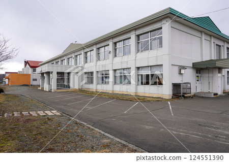 Abira Town Abira Elementary School (closed) 124551390