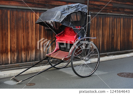 Rickshaw 124564643