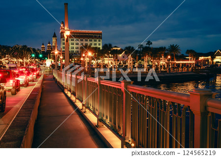 Bridge of Lions 124565219