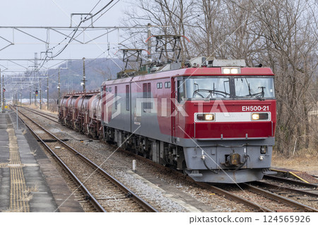 EH500 Annaka freight train 02 124565926