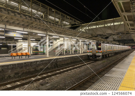 211 series and E231 series at Takasaki Station 124566074
