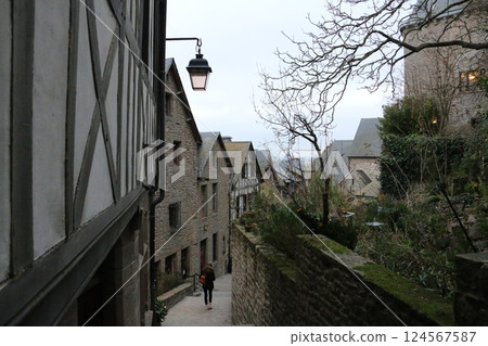 Narrow main street of Mont Saint-Michel 124567587