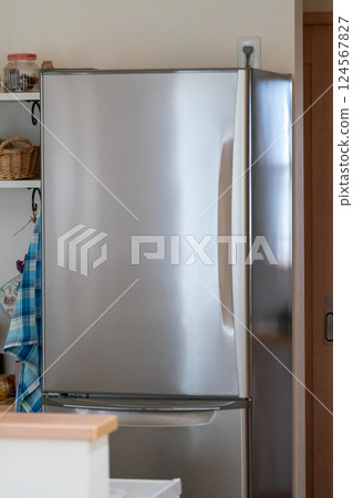 家用冰箱 124567827