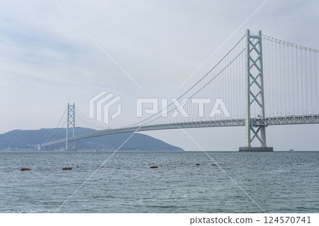 View of the Akashi Kaikyo Bridge and Awaji Island from Azure Maiko View of the Akashi Kaikyo Bridge and Awaji Island from Azure Maiko 124570741