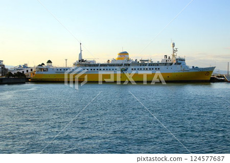 Passing on the history of crossing the strait and connecting Seikan… Seikan Ferry “Hakkoda Maru” and Aomori Bay Bridge 124577687
