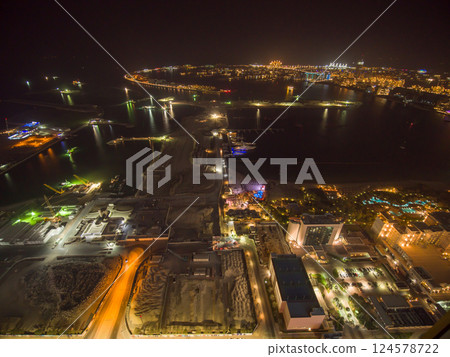 View from the height of the Palm Jumeirah at night. View from the height of the Palm Jumeirah at night. 124578722