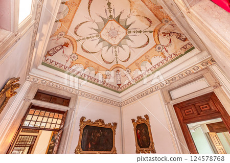 interiors of National palace of Mafra, portugal 124578768
