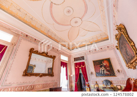 interiors of National palace of Mafra, portugal 124578802
