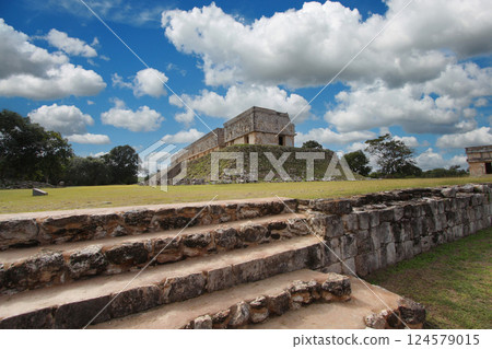 Mayan ruins of Uxmal, yucatan, mexico 124579015