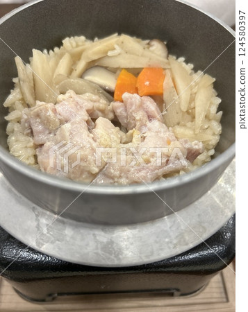 水壺魚 124580397