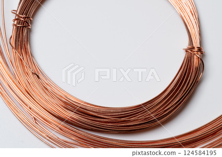 Bundled copper wire 124584195