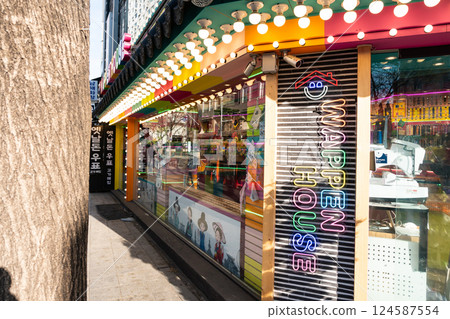WAPPEN HOUSE, a general store in the Paradise Musical Instruments Shopping District, Seoul, Korea WAPPEN HOUSE, a general store in the Paradise Musical Instruments Shopping District, Seoul, Korea 124587554