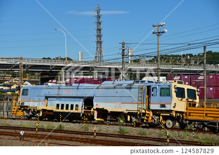 Tokaido Shinkansen Marutai Multiple Tensioner 124587829