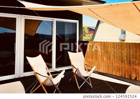 Relaxing space Relaxing space 124591524