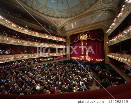 Royal Ballet and Opera 124592229
