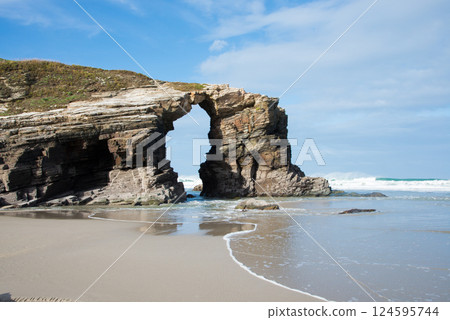 Cathedrals beach. Natural arch, low tide. Galizia, Spain 124595744