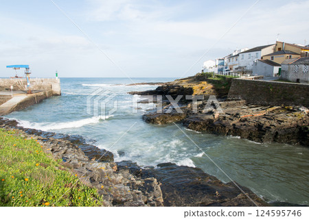 Beautiful view of Rinlo, coastal village in Galizia, Spain 124595746